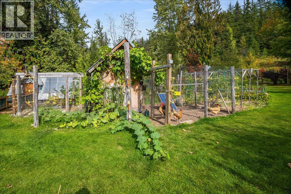 8494 Red Mountain Road - 70