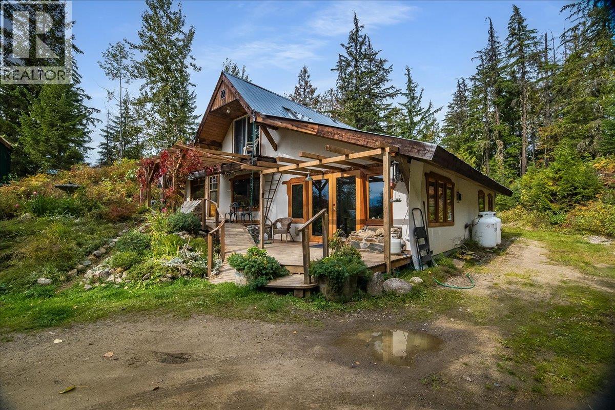 8494 Red Mountain Road - 6