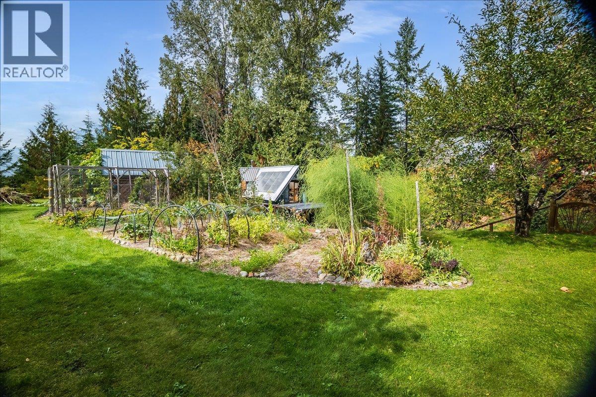 8494 Red Mountain Road - 73