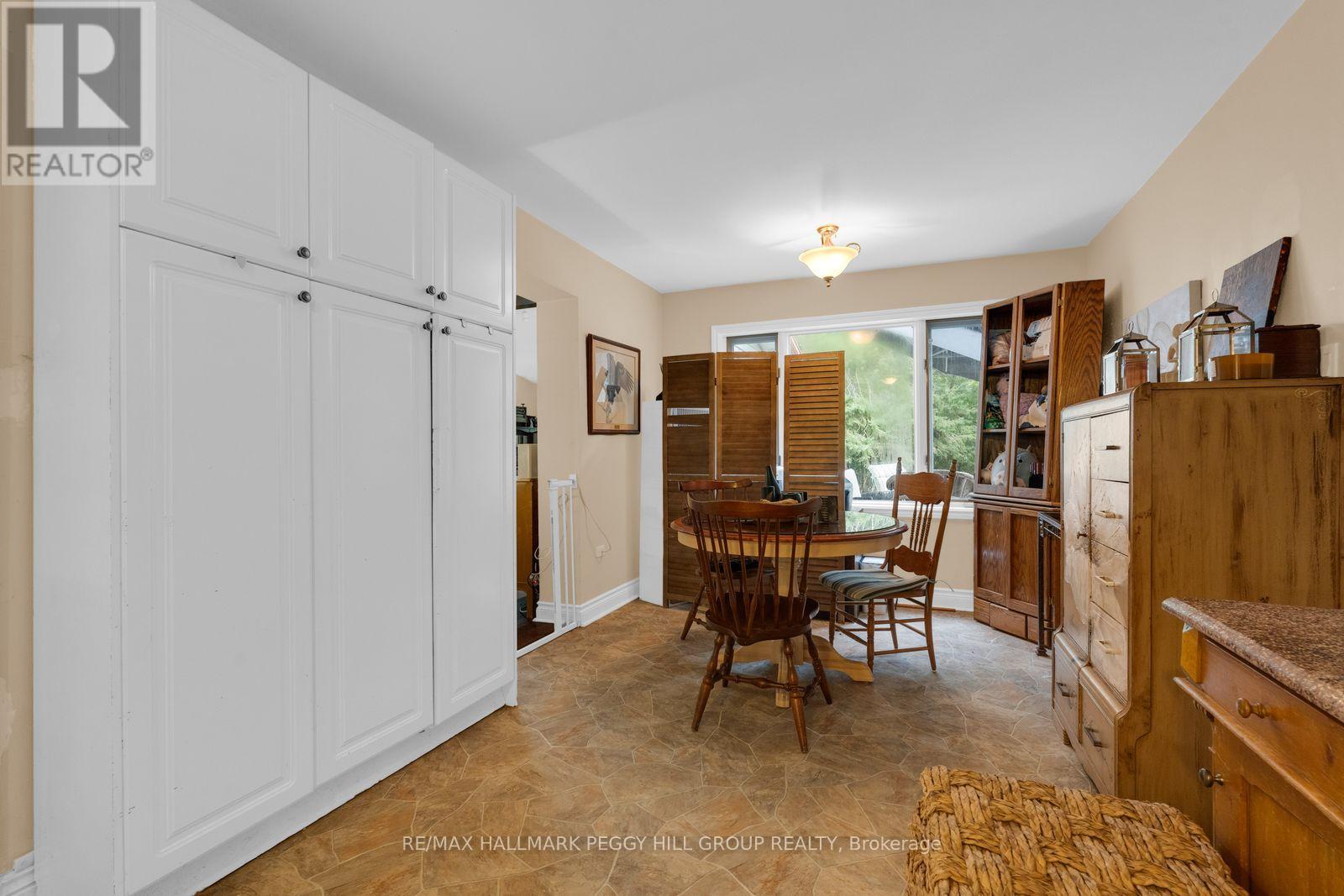11 Colborne Street, Oro-Medonte, Ontario, L4M4S1, Oro-Medonte, Ontario — photo 5 of 5