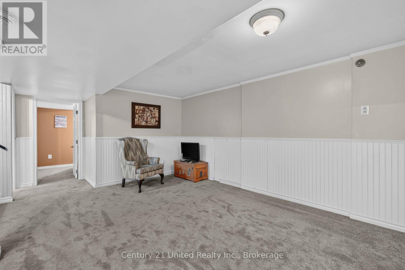 1676 8TH LINE - Image 30