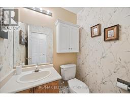 894 Grandview Street N, Oshawa, ON L1K2E3 Photo 14