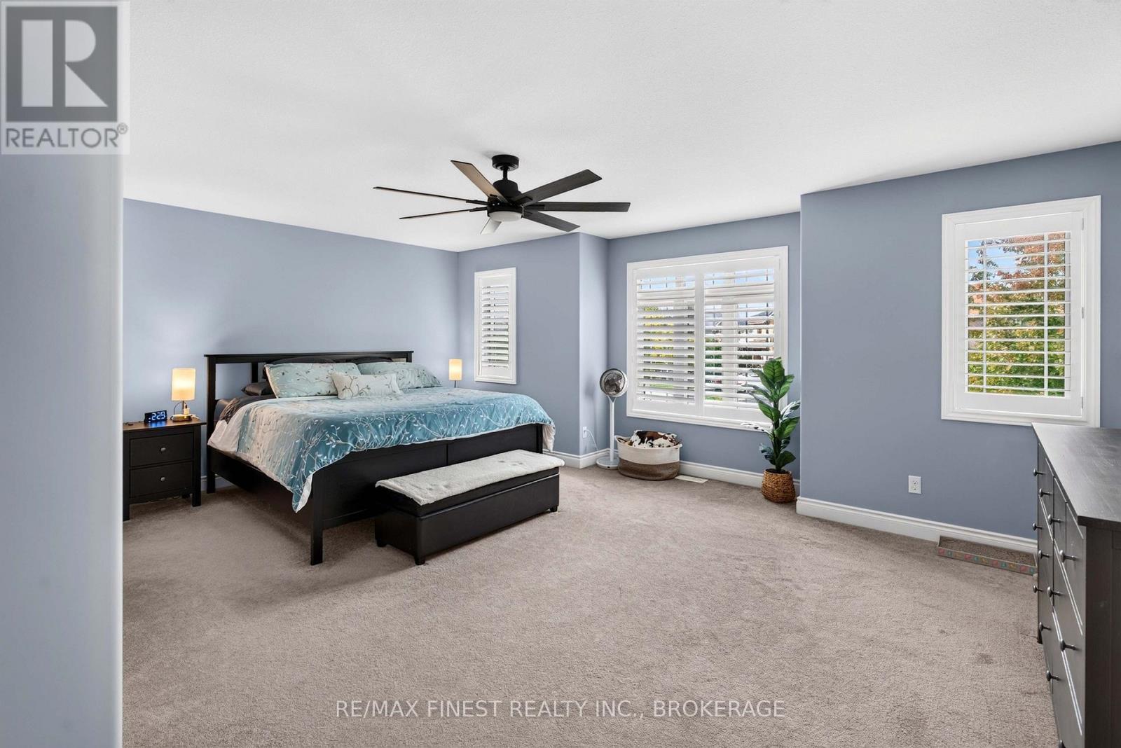 1593 PROVIDENCE CRESCENT - 30