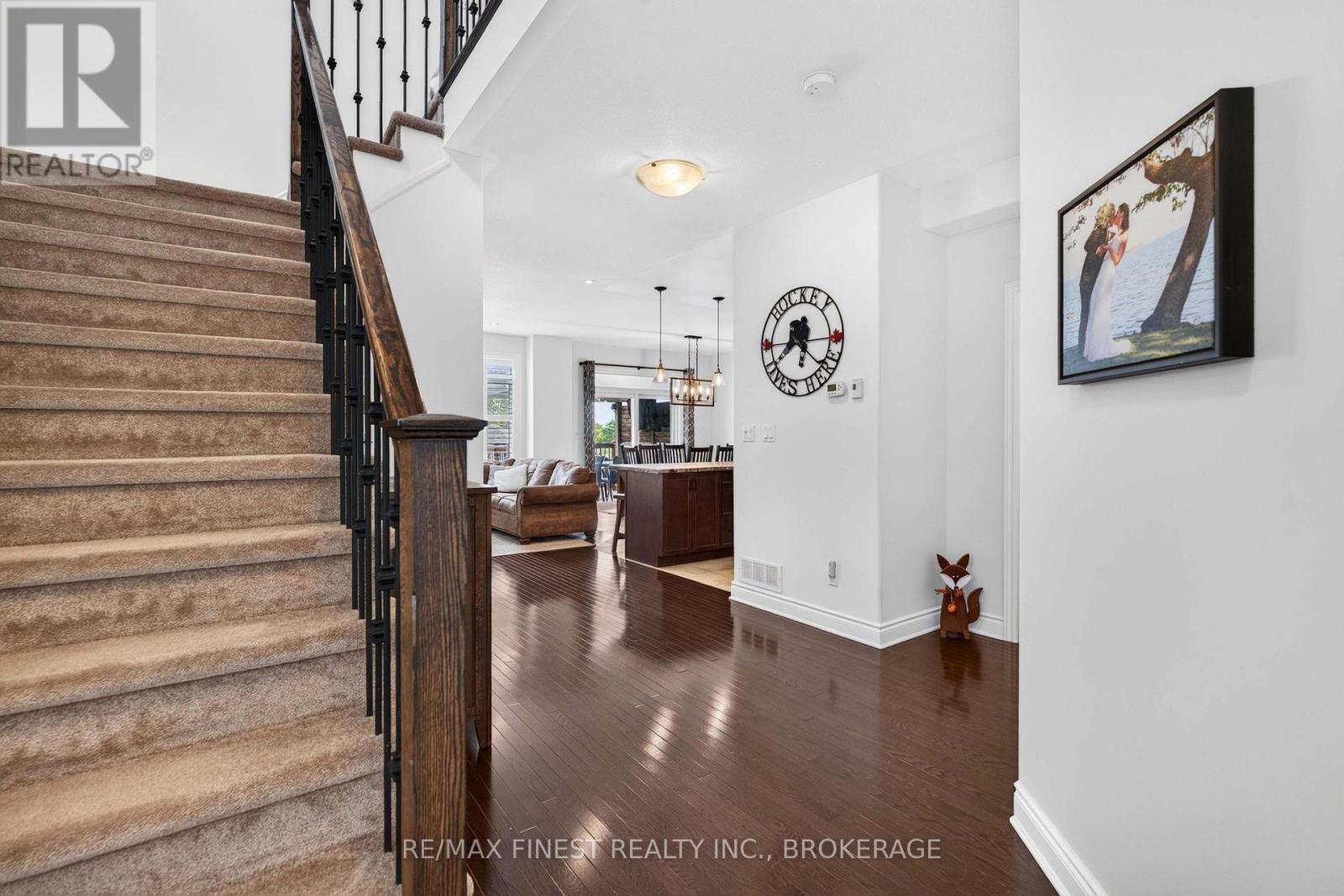 1593 PROVIDENCE CRESCENT - 7