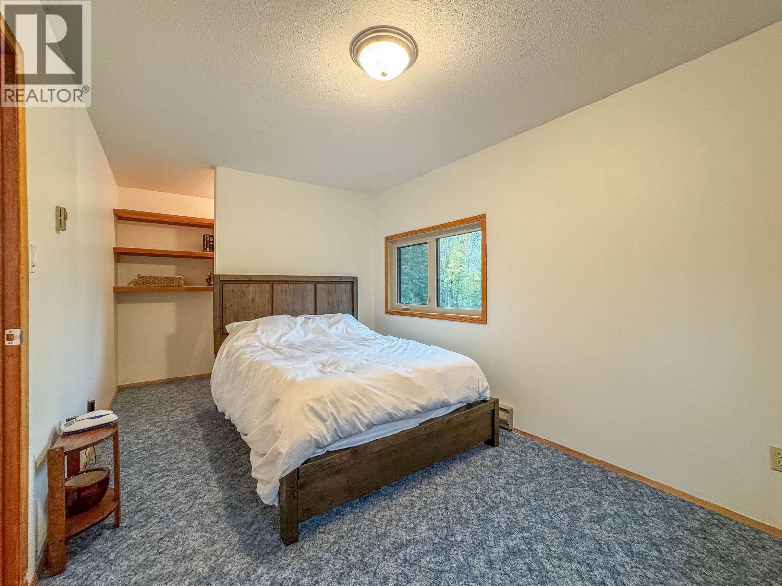 1705 MILLAR ROAD - 17
