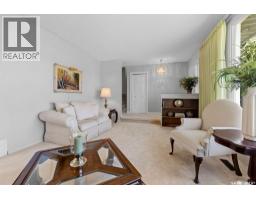 1403 Hochelaga Street W, Moose Jaw, SK S6H6G6 Photo 14