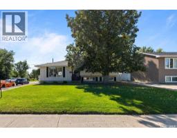 1403 Hochelaga Street W, Moose Jaw, SK S6H6G6 Photo 41