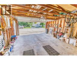 1403 Hochelaga Street W, Moose Jaw, SK S6H6G6 Photo 29