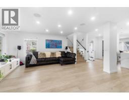 313 3000 Riverbend Drive, Coquitlam, BC V3C6R1 Photo 8