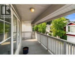 313 3000 Riverbend Drive, Coquitlam, BC V3C6R1 Photo 11