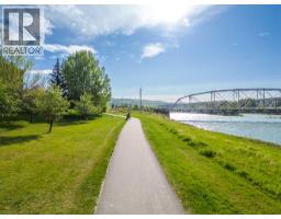 1905, 525 River Heights Drive - photo 46