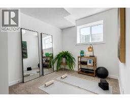 1905, 525 River Heights Drive - photo 34