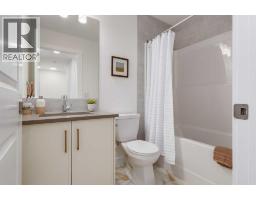 1905, 525 River Heights Drive - photo 29