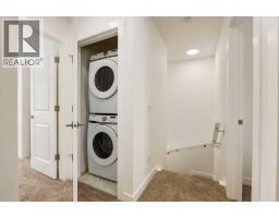 1905, 525 River Heights Drive - photo 21