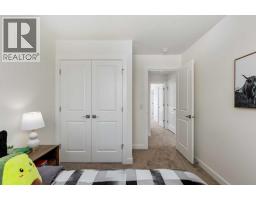 1905, 525 River Heights Drive - photo 28