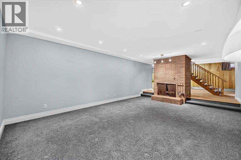 5007 14A Street SW - photo 36