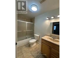 202 - 249 Augusta Avenue, Toronto, ON M5T2C2 Photo 9