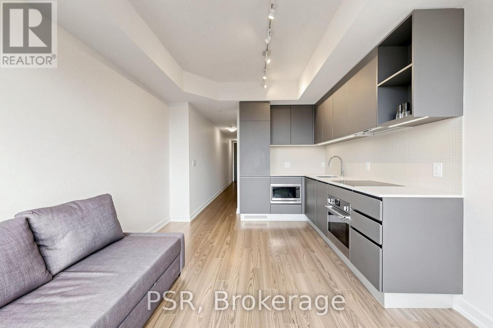 Photo of 377 Madison Avenue