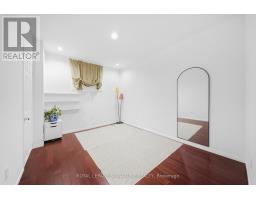 552 - 83 Mondeo Drive, Toronto, ON M1P5B6 Photo 22
