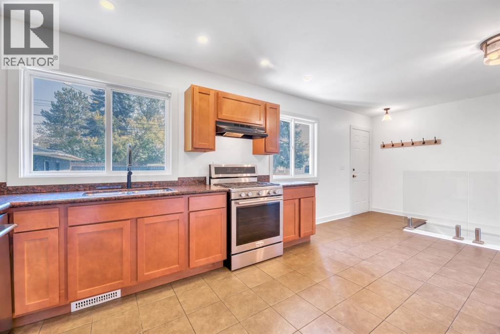 70 Fairview Crescent SE - 11