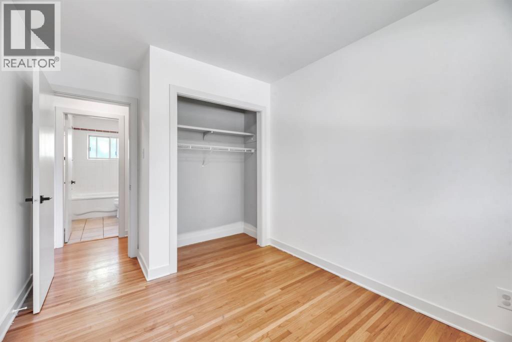 70 Fairview Crescent SE - 20
