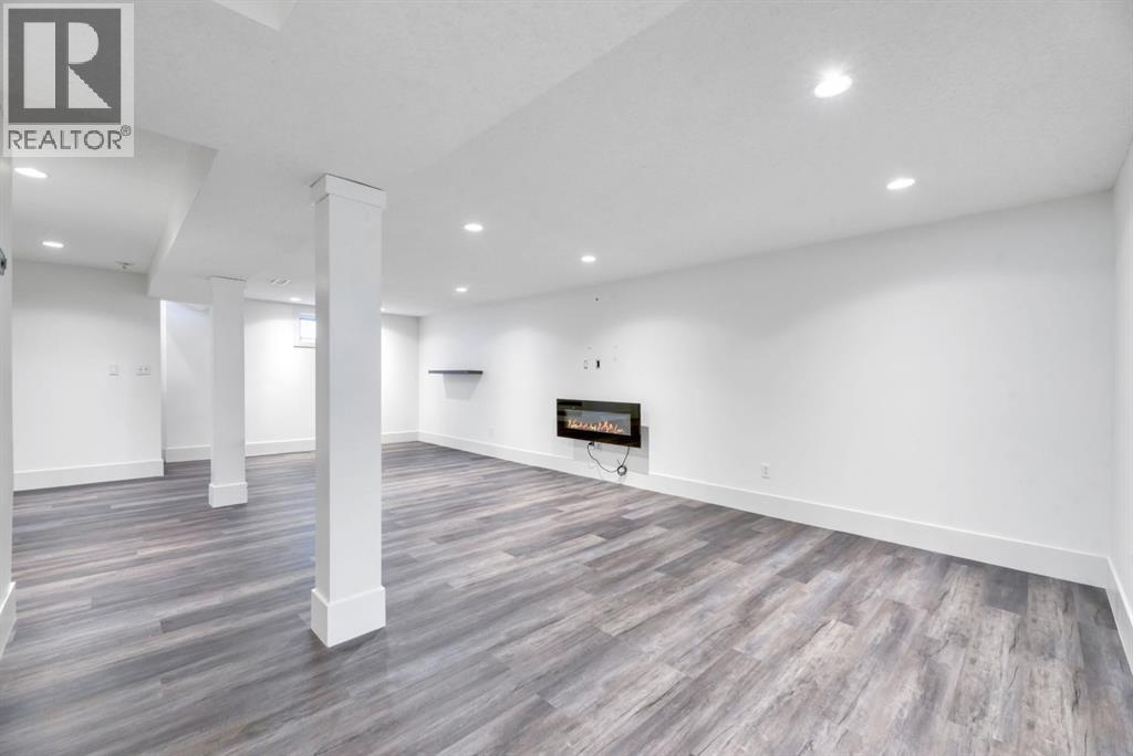 70 Fairview Crescent SE - 23