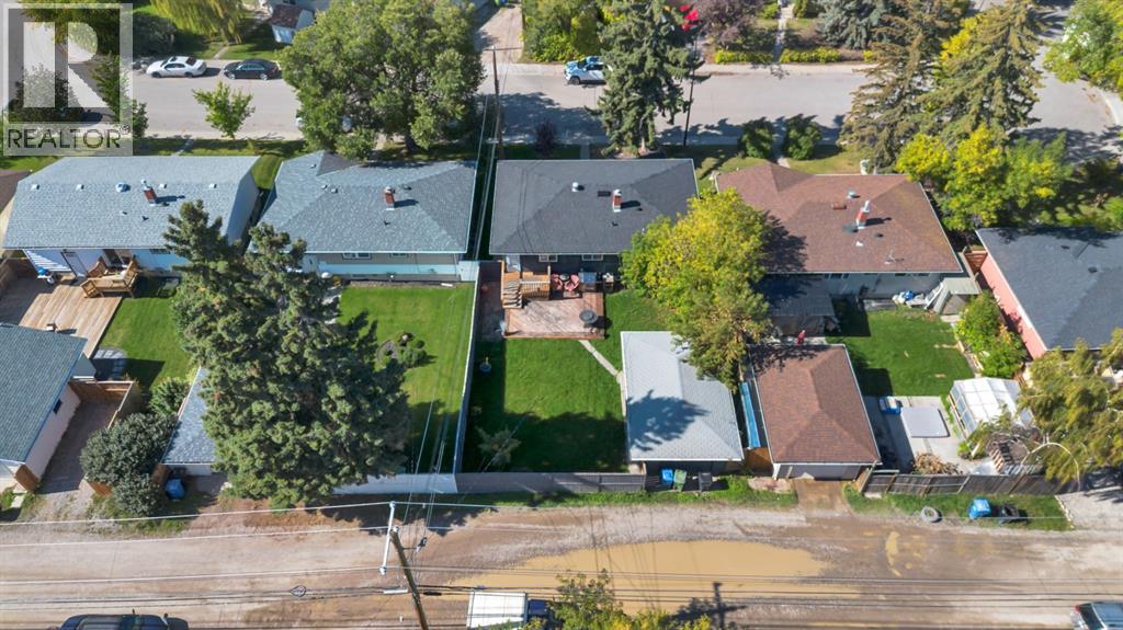 70 Fairview Crescent SE - 38