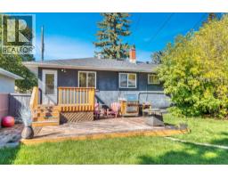 70 Fairview Crescent SE - photo 35
