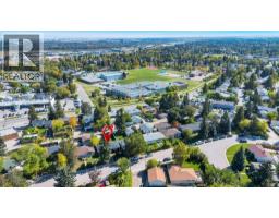 70 Fairview Crescent SE - photo 41