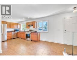 70 Fairview Crescent SE - photo 7