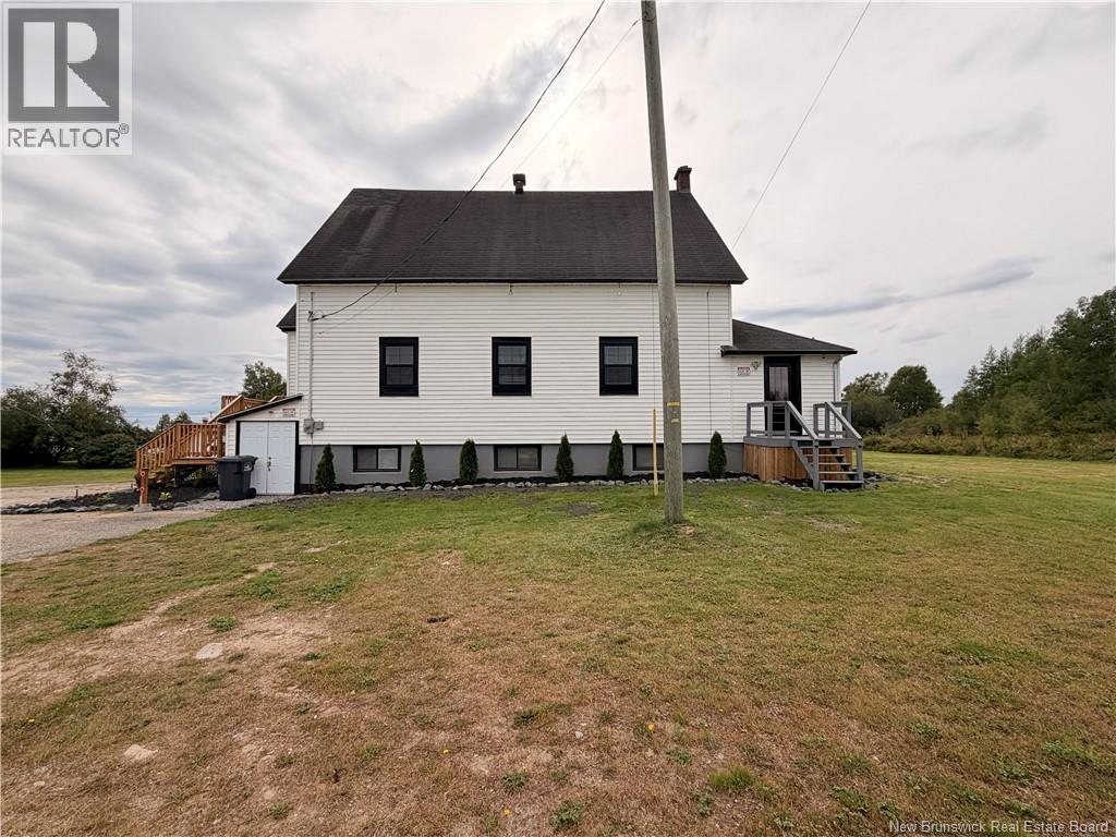 2843 King George Hwy - 3