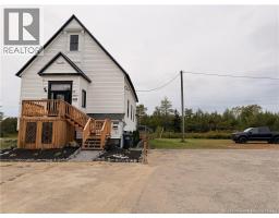 2843 King George Hwy, photo 2
