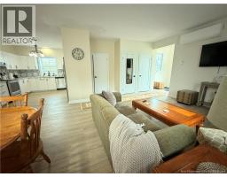 2843 King George Hwy, photo 15