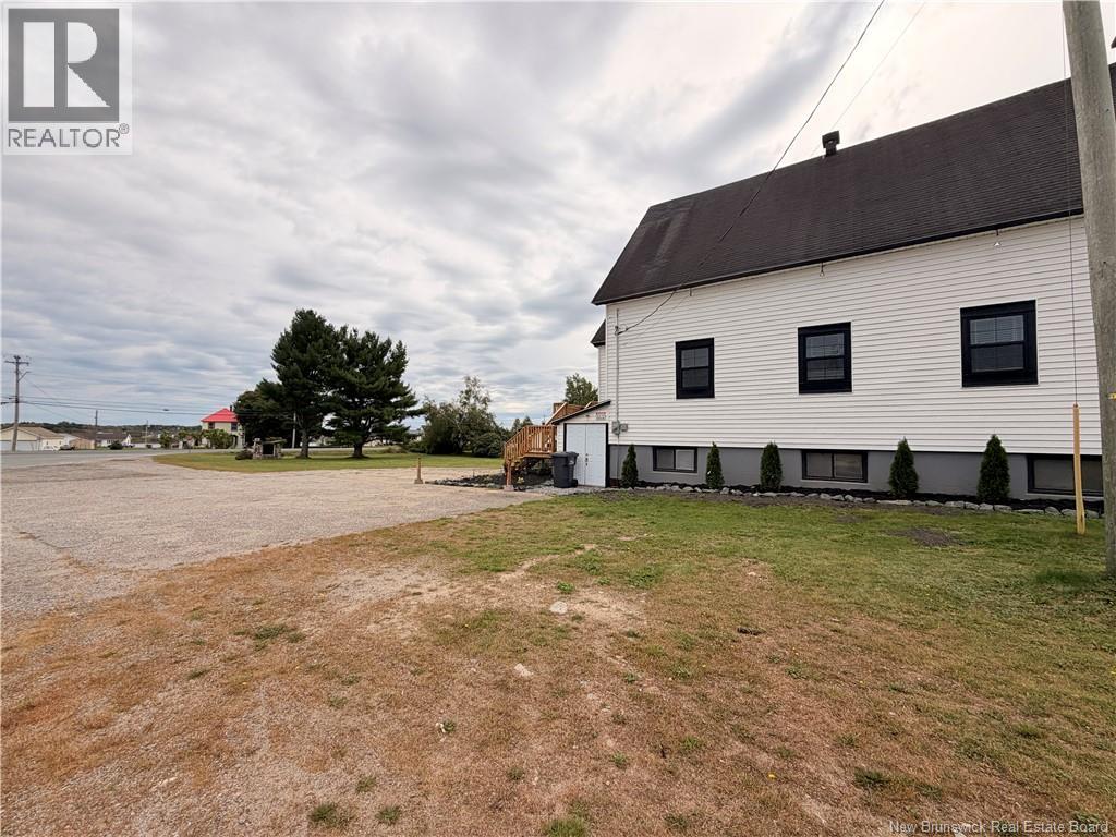 2843 King George Hwy - 5