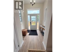 2843 King George Hwy, photo 8