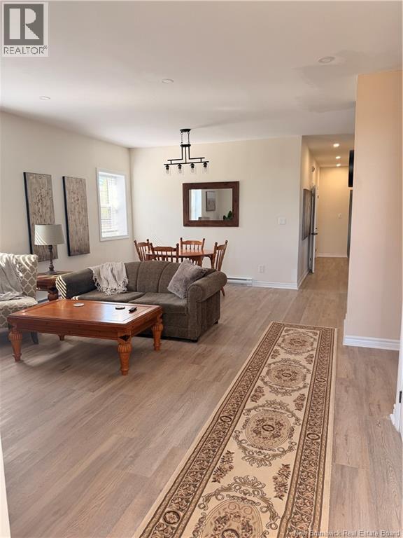 2843 King George Hwy - 10