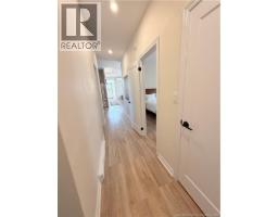 2843 King George Hwy, photo 19