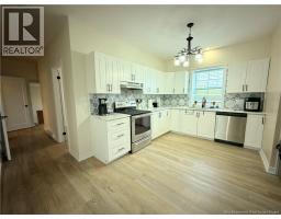 2843 King George Hwy, photo 18