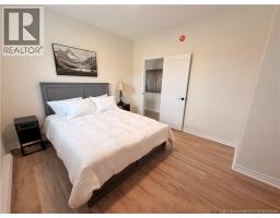 2843 King George Hwy, photo 20