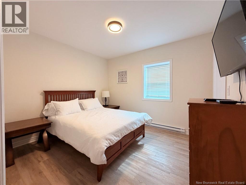 2843 King George Hwy - 23
