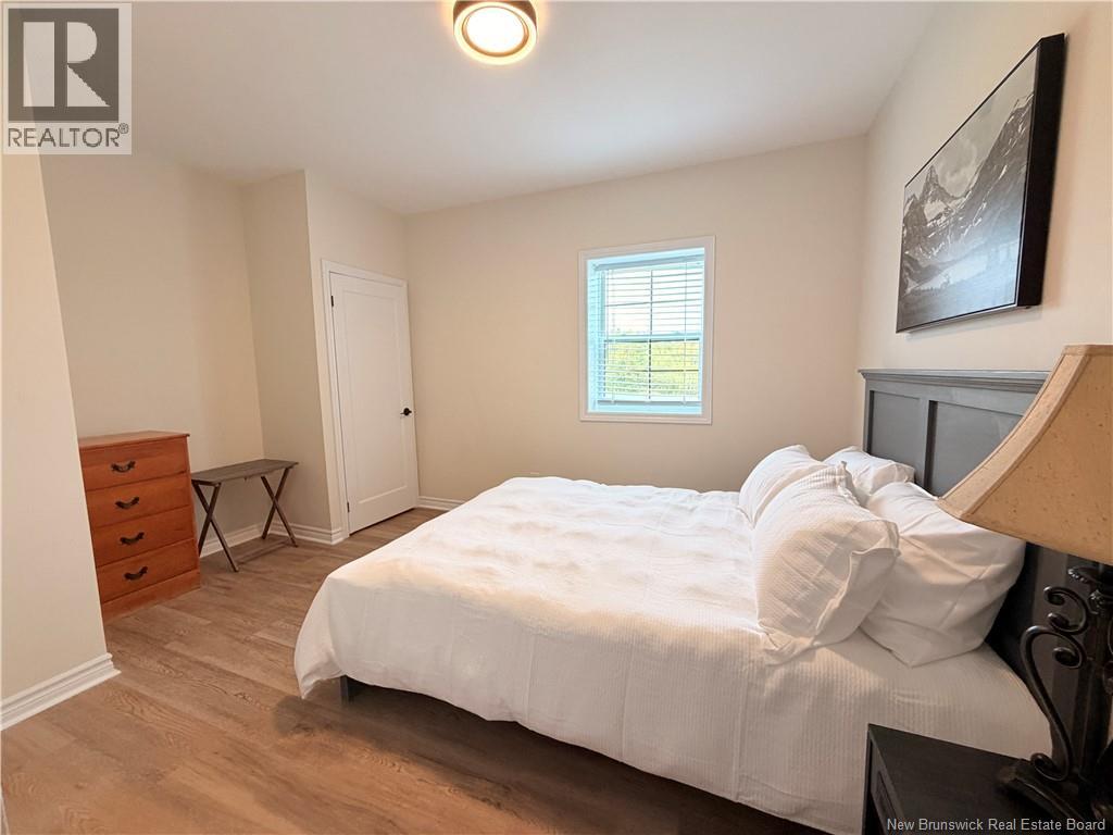 2843 King George Hwy - 21