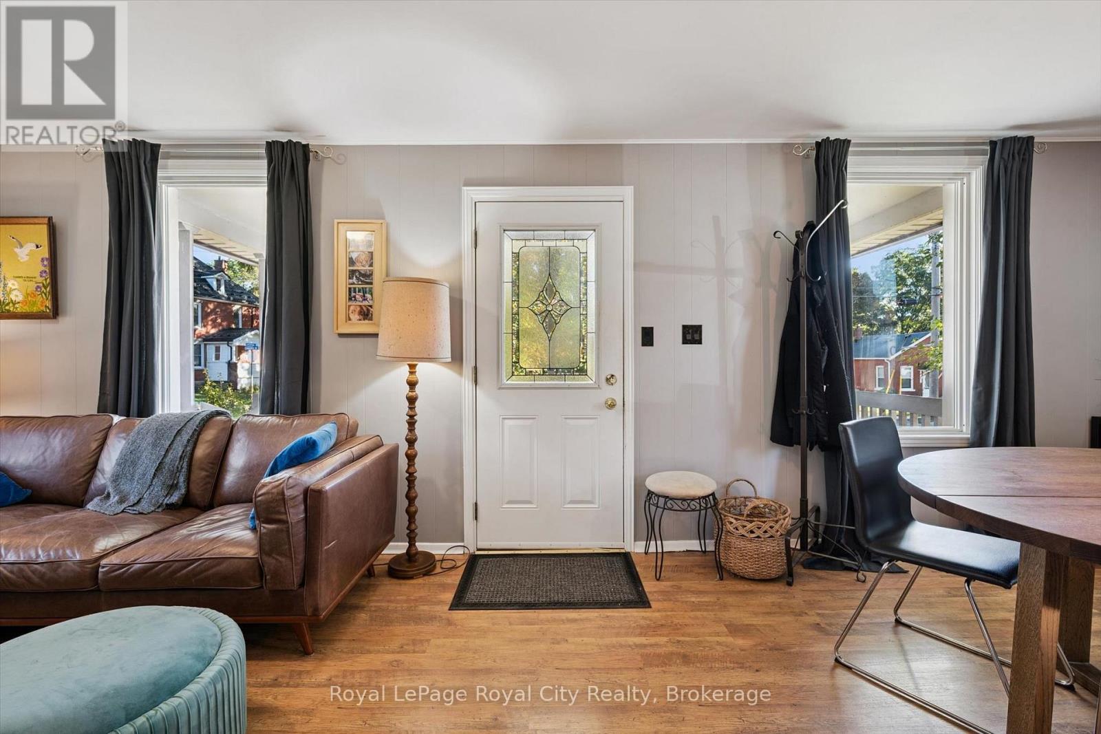 180 Edinburgh Road North, Guelph (Junction/Onward Willow), Ontario, N1H5R7, Guelph (Junction/Onward Willow), Ontario — photo 4 of 5
