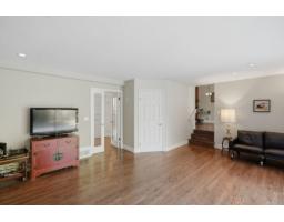 12411 Ocean Breeze Place, Surrey, BC V4A9K3 Photo 11