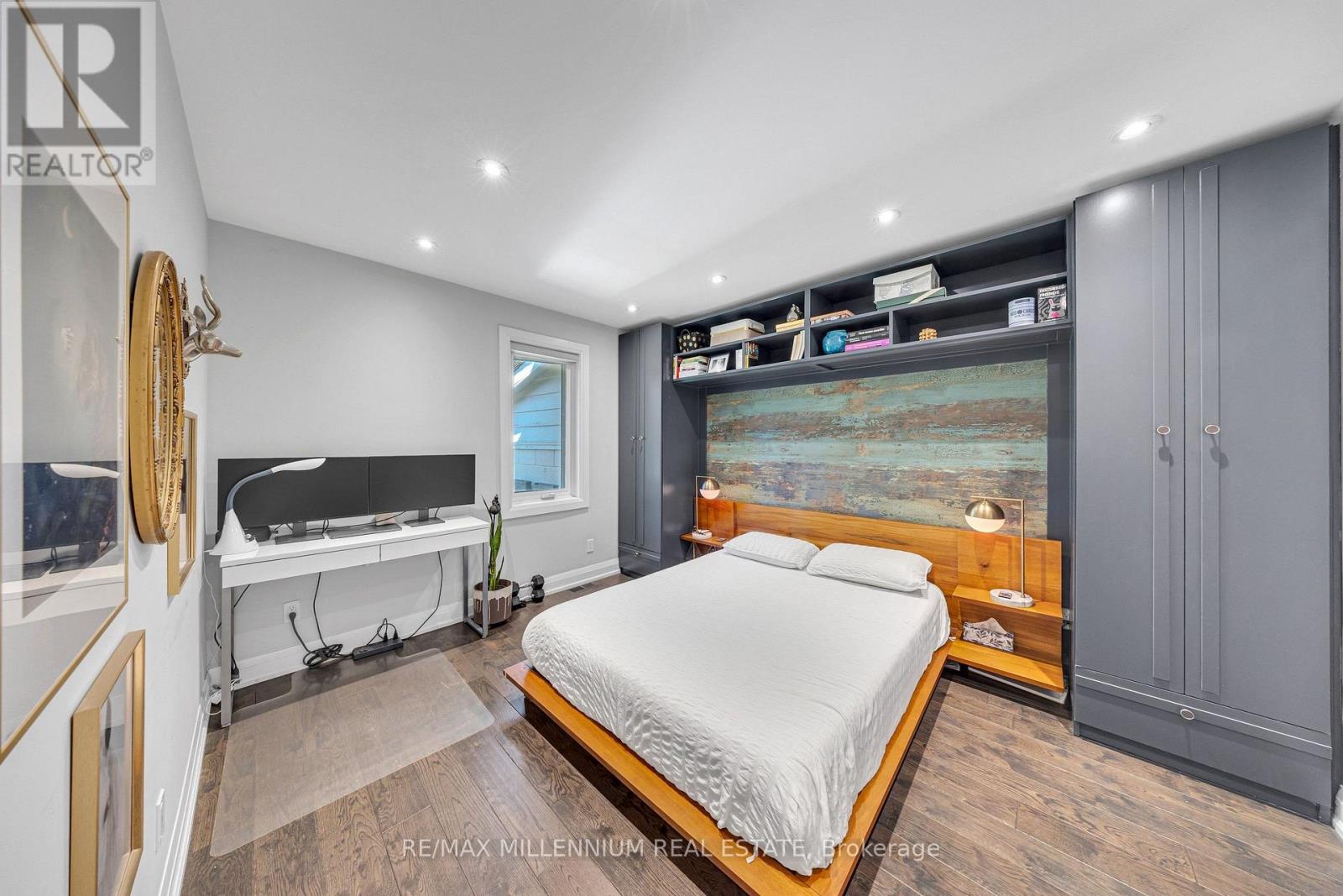 16 SULTANA AVENUE - 18