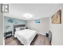 16 Sultana Avenue, Toronto, ON M6A1S8 Photo 34