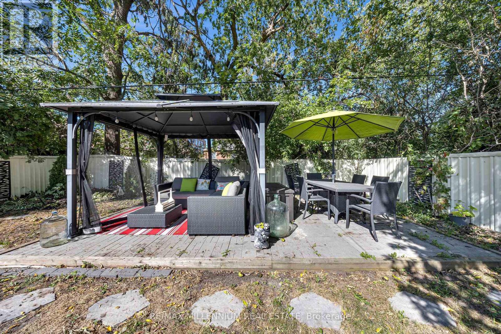 16 SULTANA AVENUE - 39