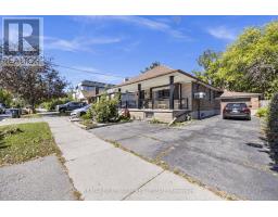 16 Sultana Avenue, Toronto, ON M6A1S8 Photo 43
