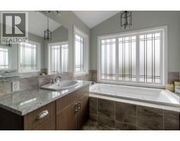 140 Blackwolf Way N, Lethbridge, AB T1H6V9 Photo 28