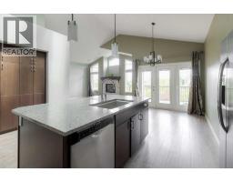 5pc Bathroom - 140 Blackwolf Way N, Lethbridge, AB T1H6V9 Photo 9