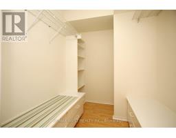 305 - 40 Harding Boulevard W, Richmond Hill, ON L4C9S5 Photo 22